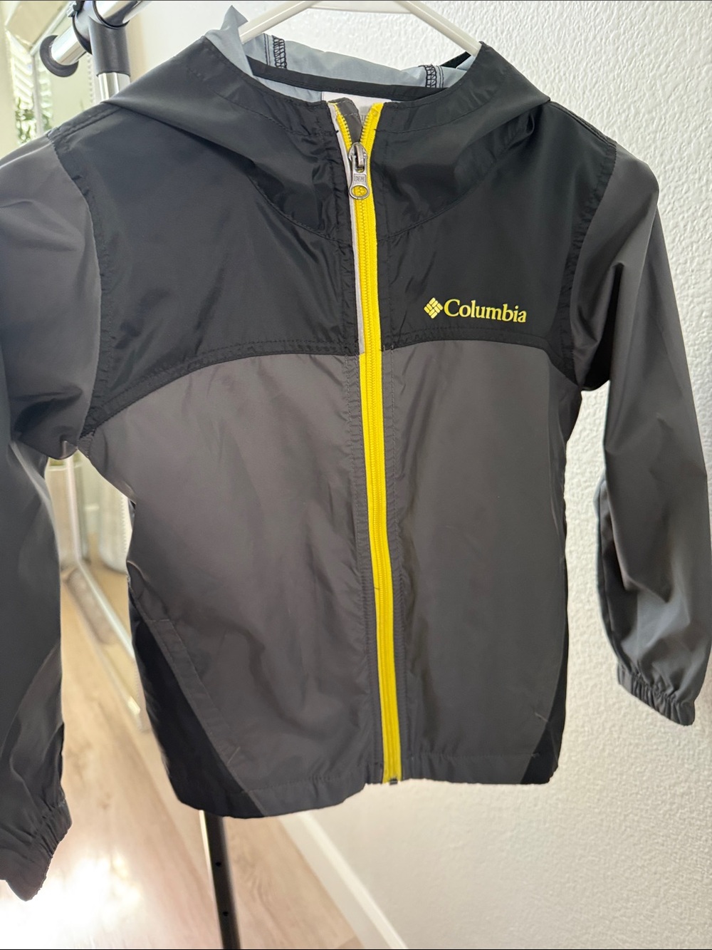 Columbia Black & Gray Kids' Hooded Jacket with Yellow Zipper